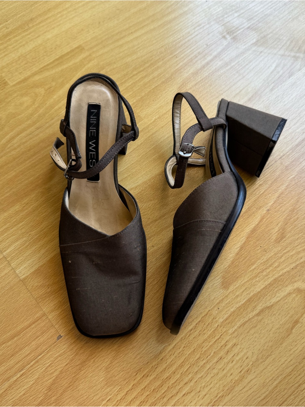 Vintage 90s Nine West block heels